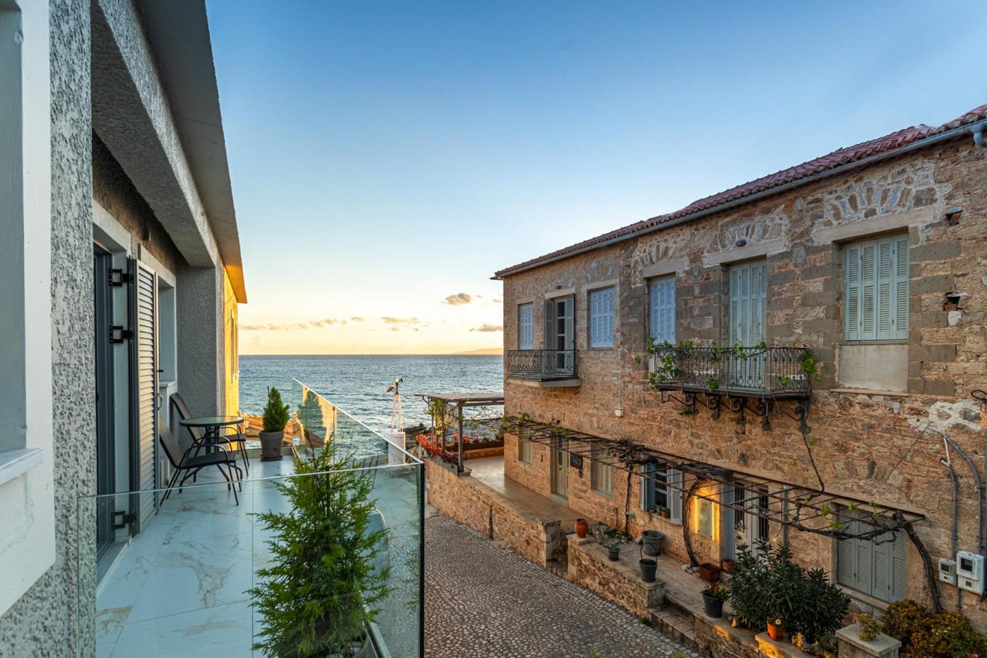 Marina Apartments Kardamíli Kültér fotó