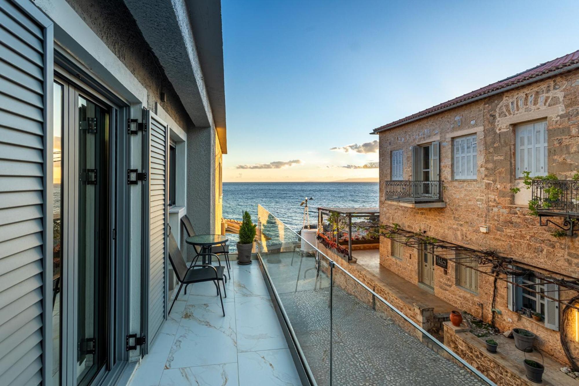 Marina Apartments Kardamíli Kültér fotó